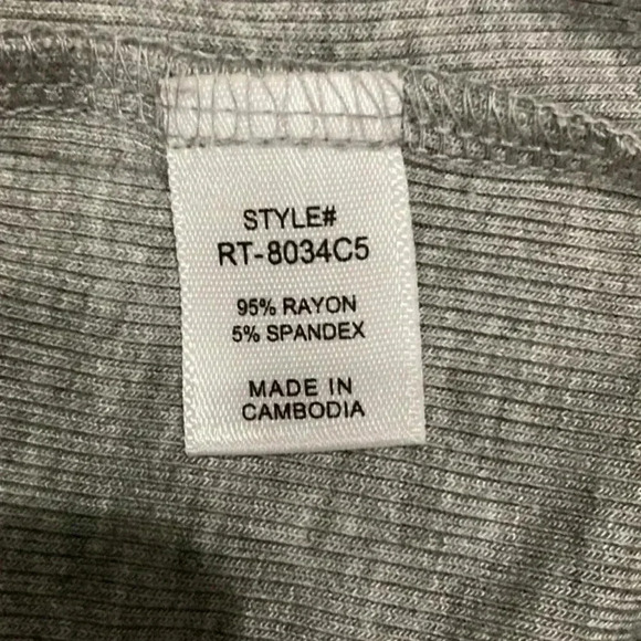 Zenana outfitters grey halter neck tank top in size xs - Picture 4 of 4